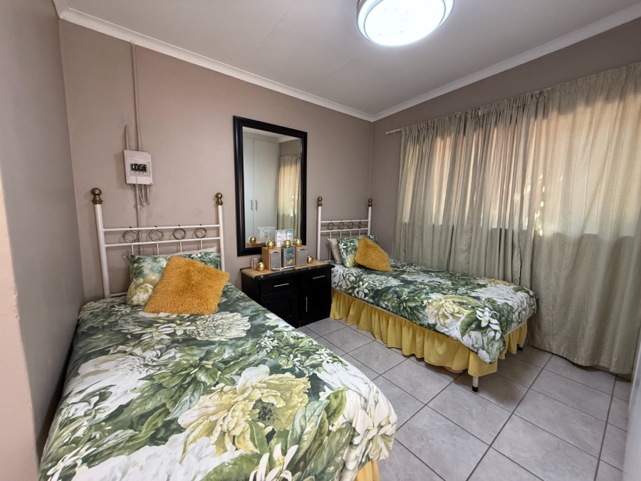 To Let 2 Bedroom Property for Rent in Schoemansville North West